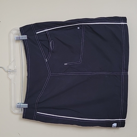 🏞HOST PICK🏞The North Face hiking skirt - Picture 3 of 7